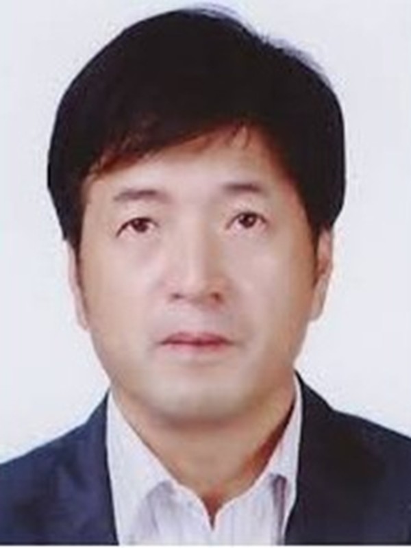 Prof. HM Cho